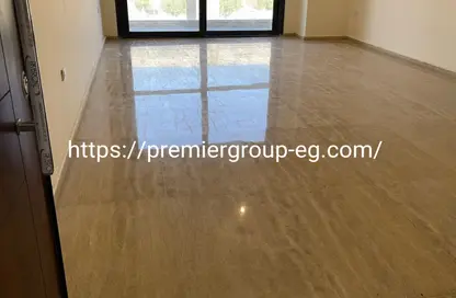 شقة - 3 غرف نوم - 3 حمامات للايجار في كازا فيردى - المستثمرين الشمالية - مدينة القاهرة الجديدة - القاهرة