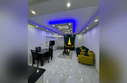 Apartment - 2 Bedrooms - 1 Bathroom for rent in El Rehab Extension - Al Rehab - New Cairo City - Cairo