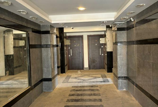 8099121 - Property Image 2