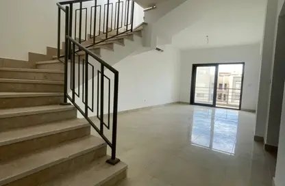 (بنتهاوس  (روف - 3 غرف نوم - 3 حمامات للايجار في مون ريزيدنس - فيفث سكوير - التجمع الخامس - مدينة القاهرة الجديدة - القاهرة