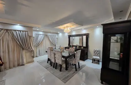 Apartment - 4 Bedrooms - 3 Bathrooms for rent in Touristic Zone 4 - Touristic Zone - Al Motamayez District - 6 October City - Giza