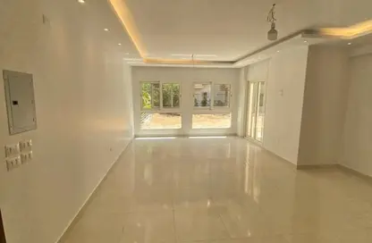 Apartment - 3 Bedrooms - 3 Bathrooms for sale in Mountain View October Park - 6th District - 6 October City - Giza