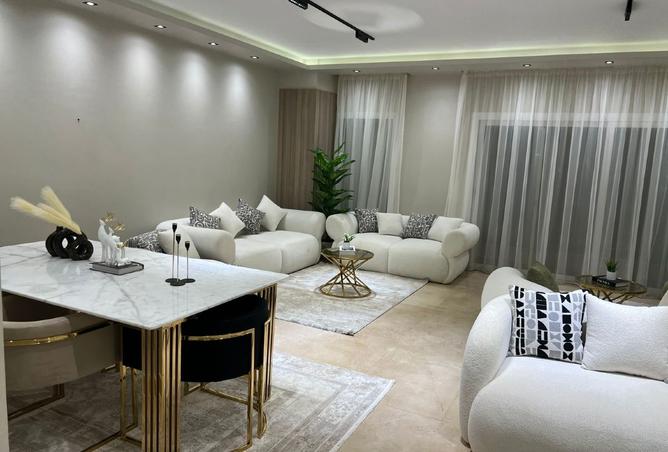 8200923 - Property Main Image