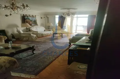 Apartment - 3 Bedrooms - 2 Bathrooms for sale in Street 269 - New Maadi - Hay El Maadi - Cairo