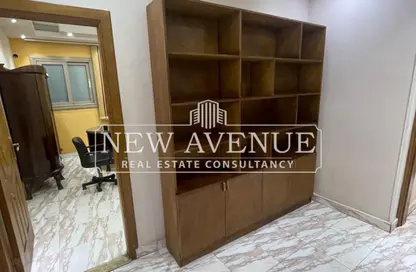 مساحات مكتبية - استوديو - 1 حمام للايجار في شارع عباس العقاد - مدينة النهضة - مدينة السلام - القاهرة