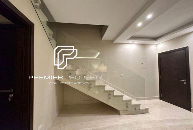 8024240 - Property Image 3