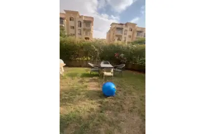Apartment - 2 Bedrooms - 1 Bathroom for sale in Stone Residence - 5th Settlement Compounds - The 5th Settlement - New Cairo City - Cairo