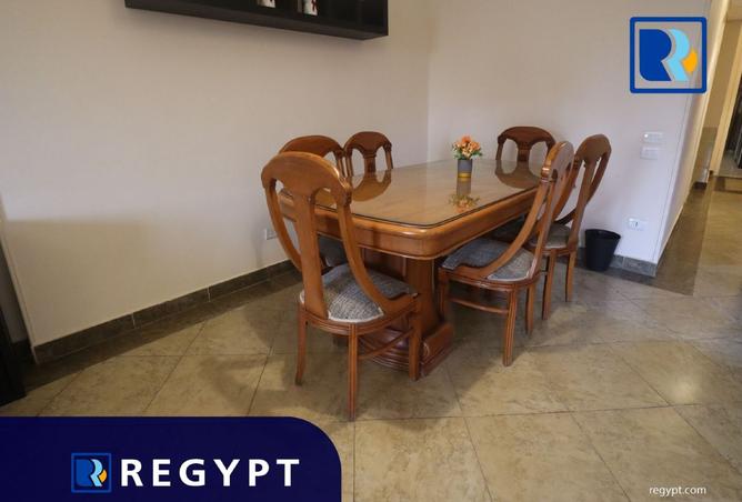 8121872 - Property Image 2