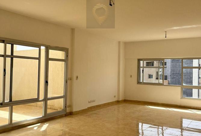 8106637 - Property Image 2
