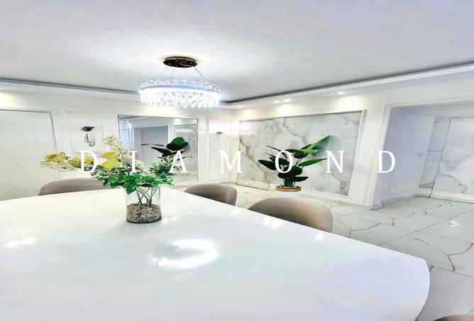 8014378 - Property Image 2