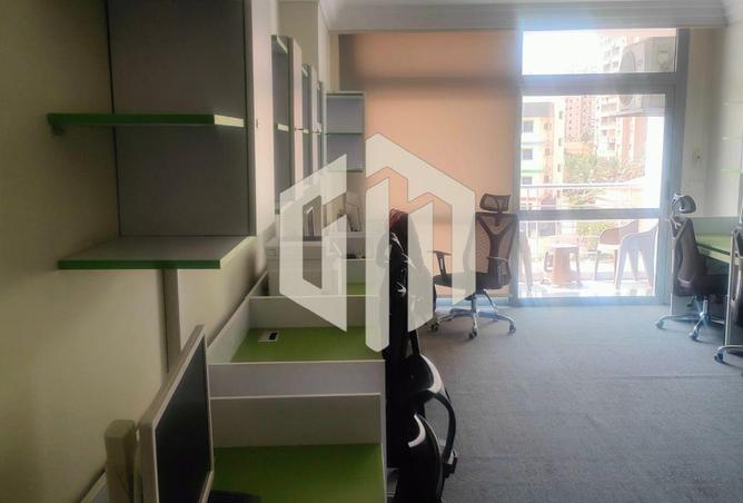 8178884 - Property Image 2