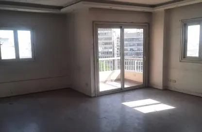 Office Space - Studio - 1 Bathroom for rent in Al Sayed Al Marghany St. - Almazah - Heliopolis - Masr El Gedida - Cairo
