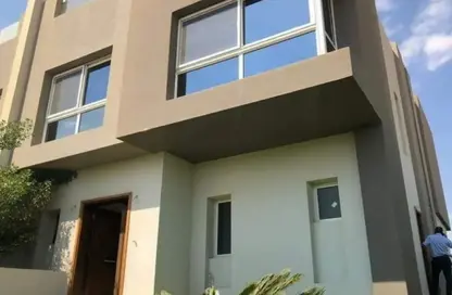 Townhouse - 4 Bedrooms - 4 Bathrooms for sale in Etapa - Sheikh Zayed Compounds - Sheikh Zayed City - Giza