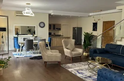 Duplex - 3 Bedrooms - 3 Bathrooms for sale in Casa - Sheikh Zayed Compounds - Sheikh Zayed City - Giza