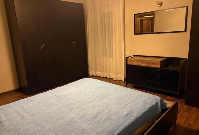 8373508 - Property Image 3