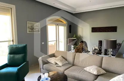 Twin House - 3 Bedrooms - 4 Bathrooms for sale in Royal Meadows - Sheikh Zayed Compounds - Sheikh Zayed City - Giza