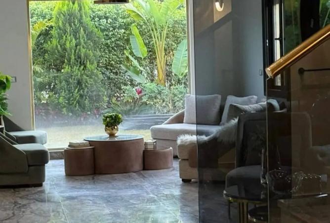 8260153 - Property Image 2