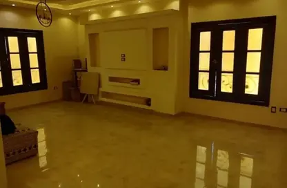 Apartment - 3 Bedrooms - 1 Bathroom for rent in Mohamed Naguib Axis - Abou El Houl - New Cairo City - Cairo