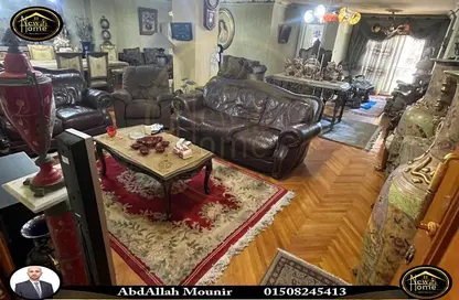 شقة - 3 غرف نوم - 2 حمامات للبيع في زيزينيا - حي شرق - الاسكندرية