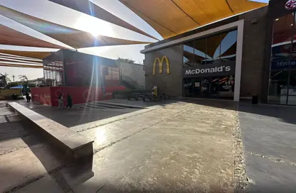 محل تجاري - استوديو للايجار في ووك اوف كايرو - كمبوندات الشيخ زايد - الشيخ زايد - الجيزة