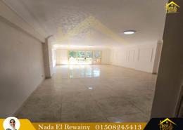Apartment - 3 bedrooms - 2 bathrooms for للايجار in Aisha Fahmy St. - Saba Basha - Hay Sharq - Alexandria