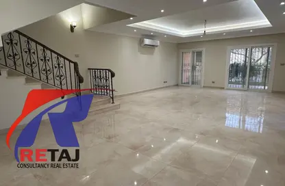 فيلا - 3 غرف نوم - 2 حمامات للبيع في امتداد الرحاب - الرحاب - مدينة القاهرة الجديدة - القاهرة
