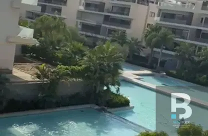 Apartment - 2 Bedrooms - 2 Bathrooms for sale in Lake View Residence - 5th Settlement Compounds - The 5th Settlement - New Cairo City - Cairo