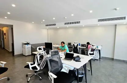 مساحات مكتبية - استوديو - 2 حمامات للايجار في ريحانة بلازا - زهراء المعادي - حي المعادي - القاهرة