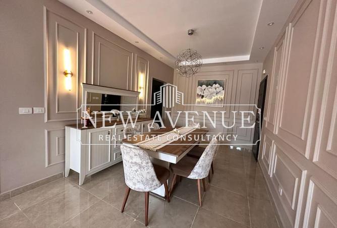 8322930 - Property Image 2