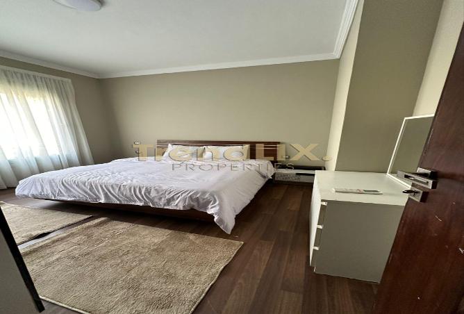 8005922 - Property Image 2