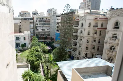شقة - 3 غرف نوم - 2 حمامات للبيع في لوران - حي شرق - الاسكندرية