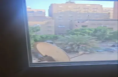 شقة - 3 غرف نوم - 2 حمامات للبيع في ميدان الرفاعي - الدقي - الجيزة