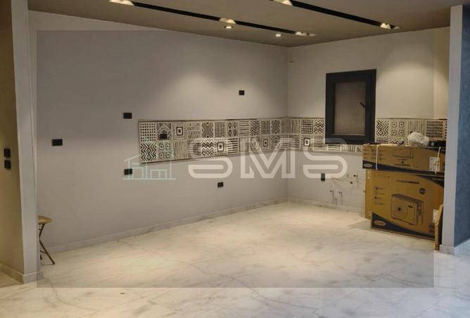 8221885 - Property Image 3