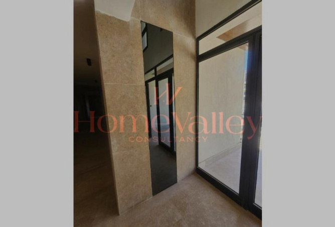 8426729 - Property Image 3