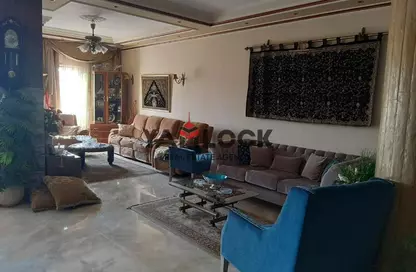 Apartment - 3 Bedrooms - 2 Bathrooms for sale in 1st Neighborhood - 1st District East - Shorouk City - Cairo