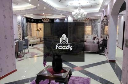 Villa - 7+ Bedrooms - 7+ Bathrooms for sale in Street2 - District 2 - The 5th Settlement - New Cairo City - Cairo