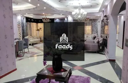 Villa - 7+ Bedrooms - 7+ Bathrooms for sale in Street2 - District 2 - The 5th Settlement - New Cairo City - Cairo
