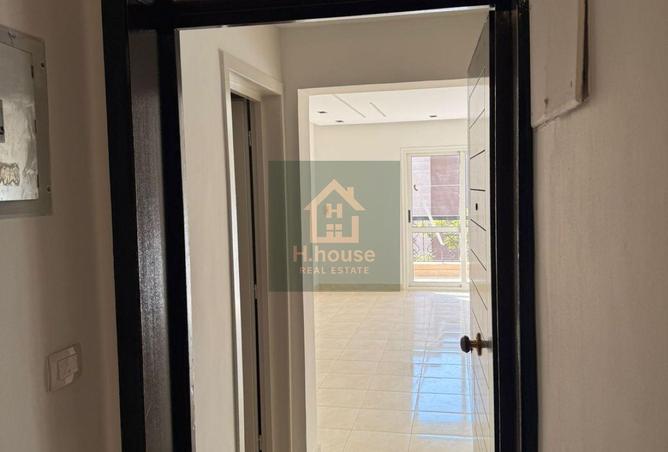 8464332 - Property Image 3