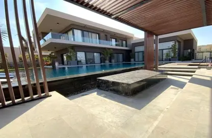 فيلا - 4 غرف نوم - 4 حمامات للبيع في سوان ليك ويست - مدينة 6 أكتوبر - الجيزة