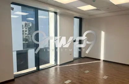 Office Space - Studio - 2 Bathrooms for sale in Hyde Park - New Cairo City - Cairo Office Space - Studio - 2 Bathrooms for sale in Hyde Park - New Cairo City - Cairo