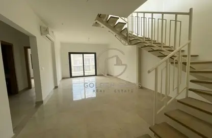 Penthouse - 2 Bedrooms - 3 Bathrooms for rent in Moon Residences - Fifth Square - The 5th Settlement - New Cairo City - Cairo
