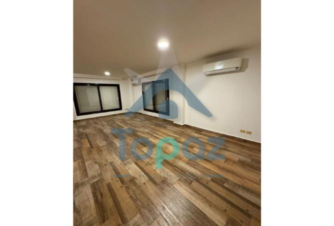 8120095 - Property Image 3
