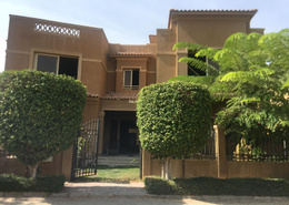 Resale Villa 1071 m 6 BRs Paradise New Cairo