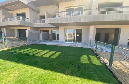 Townhouse - 3 Bedrooms - 3 Bathrooms for sale in New Giza - Cairo Alexandria Desert Road - 6 October City - Giza