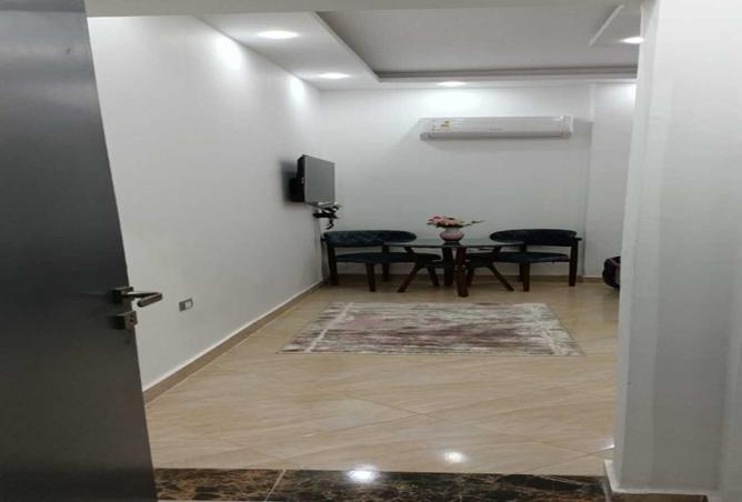 8402031 - Property Image 3