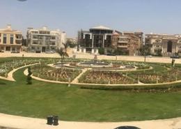 فرصة بكمبوند غرب الجولف دوبلكس ٣٧٠م للايجار