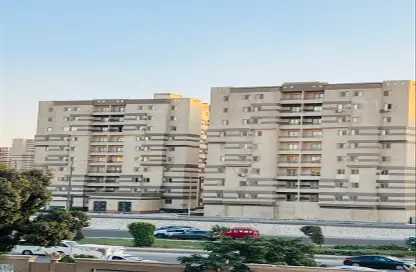 شقة - 2 غرف نوم - 2 حمامات للبيع في حدائق الاهرام - الجيزة