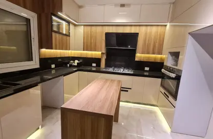 Villa - 5 Bedrooms - 4 Bathrooms for rent in Hyde Park - New Cairo City - Cairo