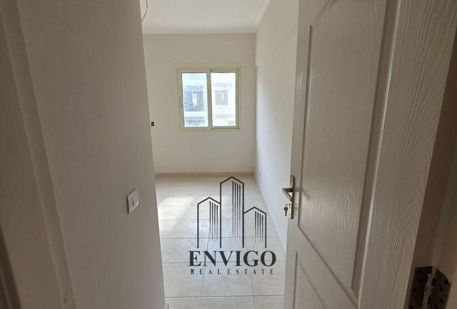 8383199 - Property Image 2