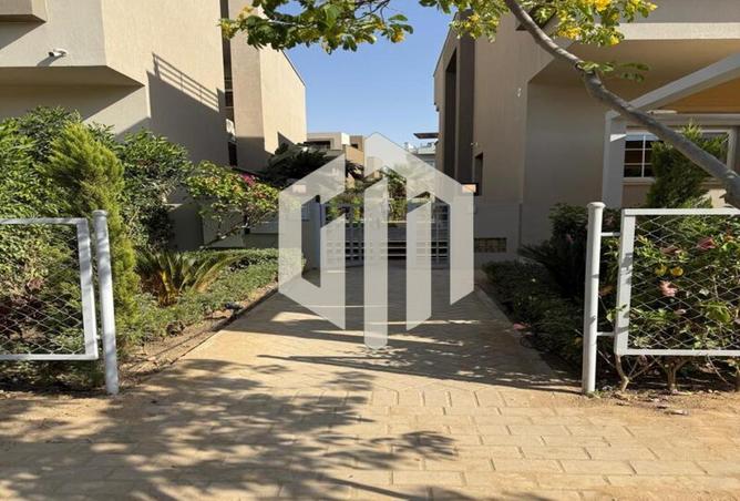 8041540 - Property Image 2